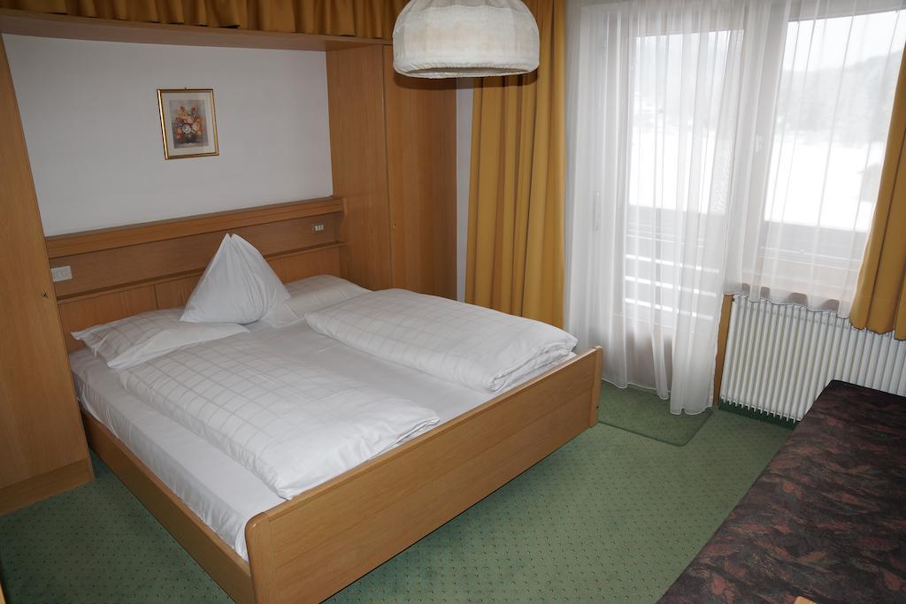Hotel Mooserhof セスト 部屋 写真